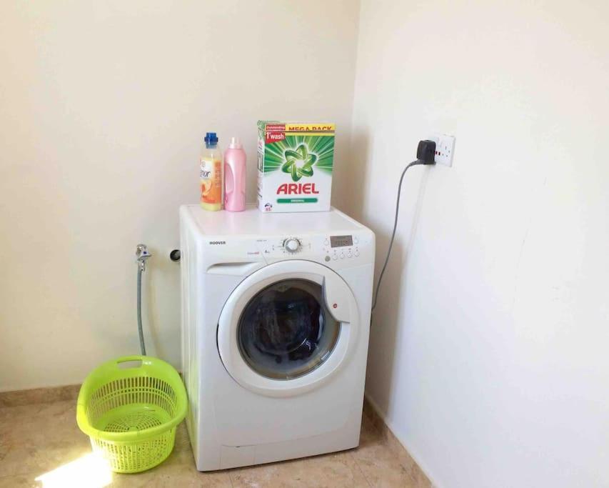 May Flower: Modern Flat Close To Airport/Bus Stops Tarxien Bagian luar foto