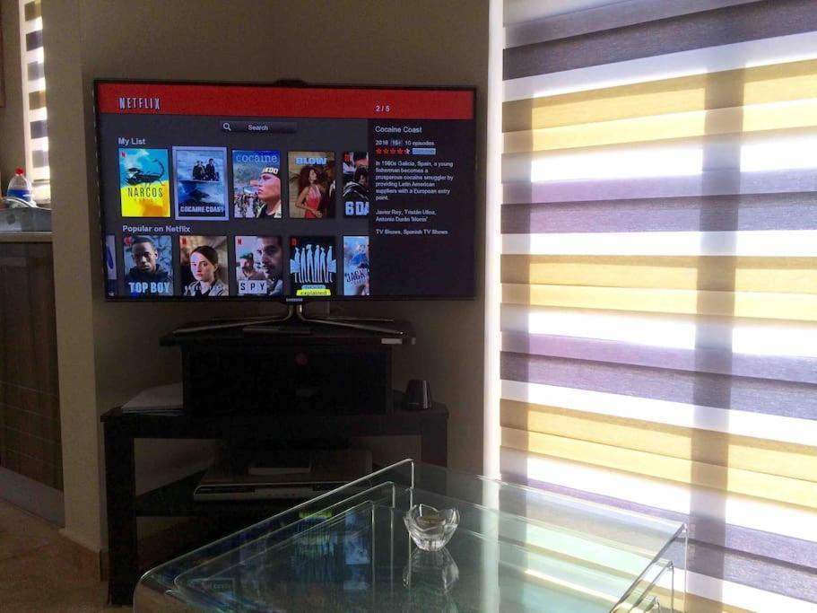 May Flower: Modern Flat Close To Airport/Bus Stops Tarxien Bagian luar foto